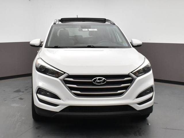 2017 Hyundai Tucson SE AWD, Leather, Sunroof, Alloys, heated sea dans Autos et camions  à Dartmouth - Image 2