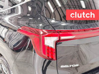 NO ACCIDENTS / CLEAN CARFAX / 1 OWNER / Auto Dimming Rearview Mirror, Ventilated Front Seats, Rear H... (image 8)
