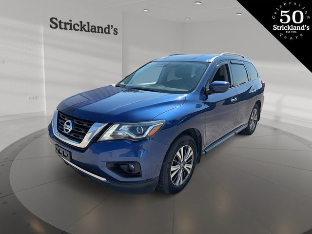 2017 NISSAN PATHFINDER SV AWD in Cars & Trucks in Stratford