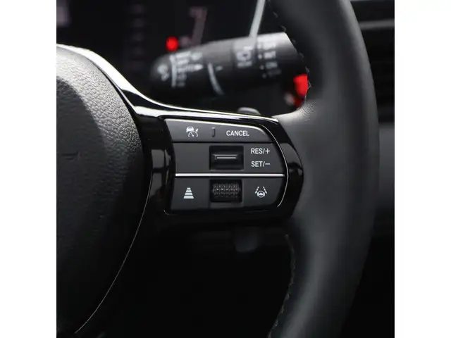 2025 Honda Pilot Touring - Navigation / Backup Camera / Sunroof in Cars & Trucks in Penticton - Image 27