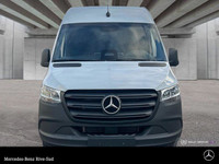 Mercedes-Benz Rive-Sud, la destination Mercedes-Benz par excellence. Bienvenue en première classe. D... (image 7)