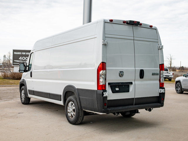 2025 Ram ProMaster Cargo Van SLT in Cars & Trucks in Barrie - Image 3