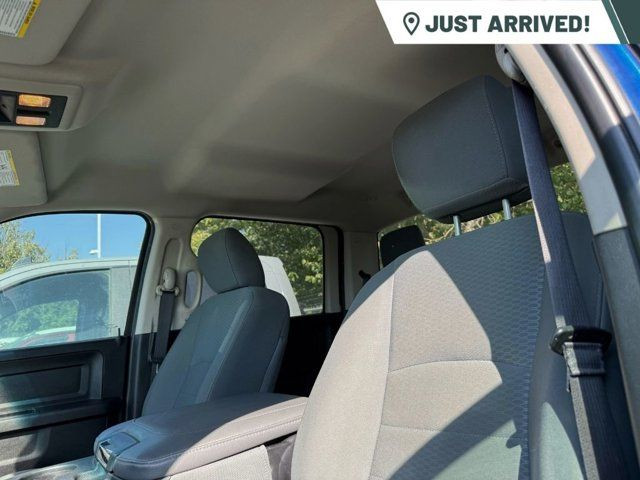 2015 Ram 2500 ST 4WD Crew Cab | Bluetooth Connection in Cars & Trucks in Strathcona County - Image 4
