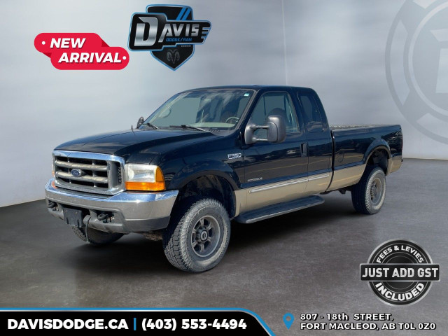 2000 Ford Super Duty F-350 SRW in Cars & Trucks in Lethbridge
