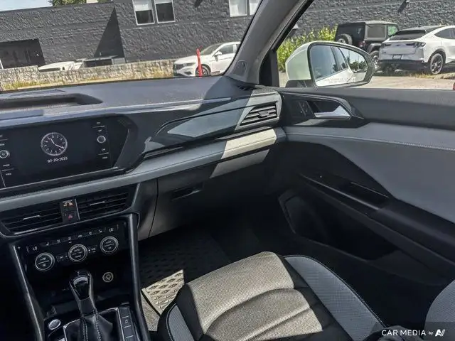 2022 Volkswagen Taos Highline dans Autos et camions dans Abbotsford - Image 12