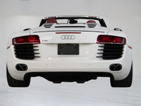 This beautiful 2011 Audi R8 Spyder has a clean Carfax report. Unleash pure open-air excitement with... (image 8)