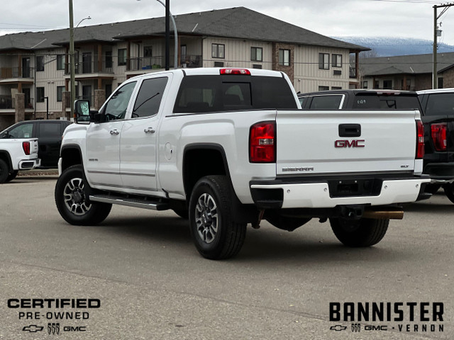 2019 GMC Sierra 3500HD SLT in Cars & Trucks in Vernon - Image 4