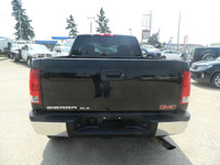 2011 SLE 2500 ¾ TON 4X4 / QUAD CAB SHORT BOX ,6.0L ( gas) engine automatic transmission,Power locks,... (image 4)