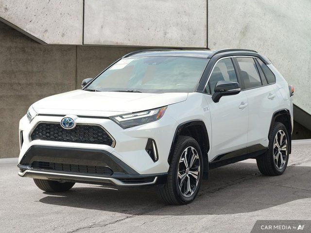 2023 Toyota RAV4 Prime XSE | ONE OWNER | LOW KMS in Cars & Trucks in Hamilton