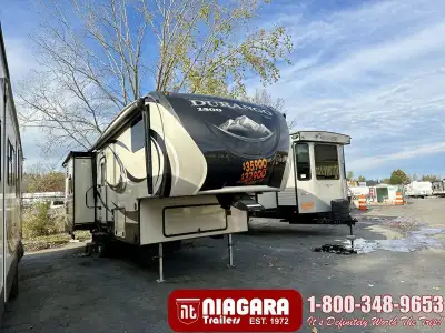 Year: 2016 Stock Number: UX6837 Status: PreOwned Weight: 8796 Lbs. Length: 31 ft Sleeps: 4 Included...