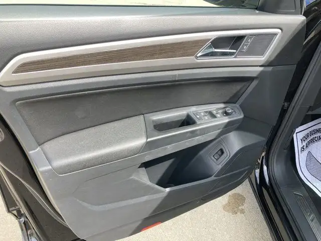 2018 Volkswagen Atlas Highline in Cars & Trucks in Hamilton - Image 13