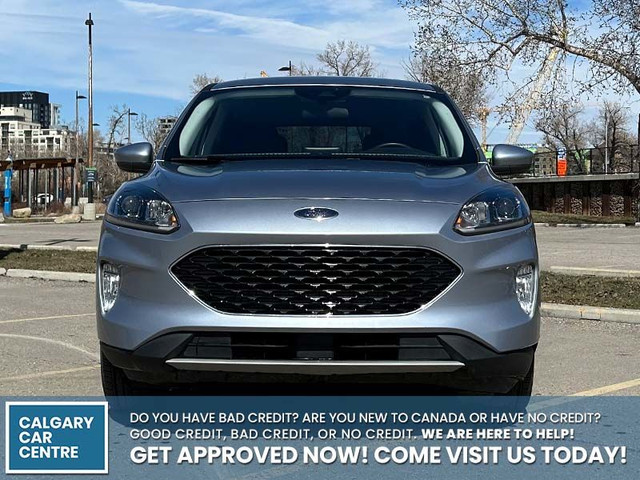 2022 Ford Escape SEL AWD $199B/W /w Heated Leather, Back-up Cam, in Cars & Trucks in Calgary - Image 2