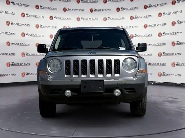 2015 Jeep Patriot 4WD 4dr North in Cars & Trucks in Calgary - Image 11