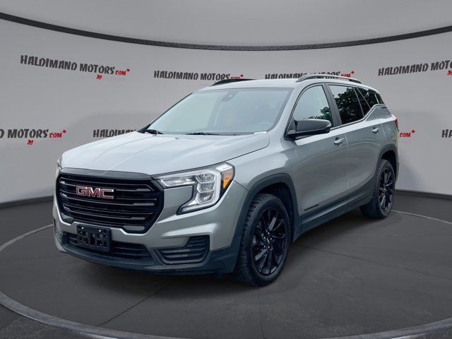 2023 GMC Terrain SLE in Cars & Trucks in Hamilton