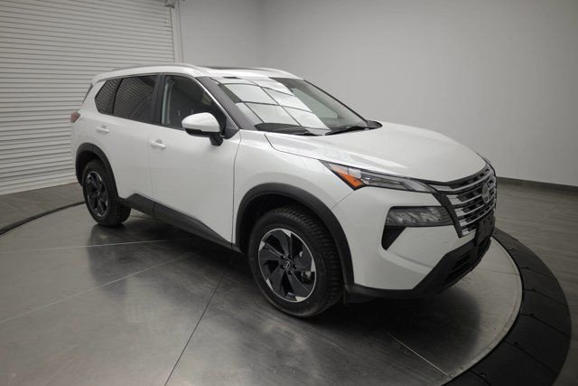 2024 Nissan Rogue SV Moonroof in Cars & Trucks in Calgary