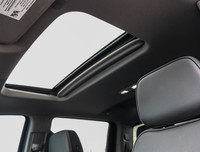 2023 GMC Sierra 1500 - Denali Trim The 2023 GMC Sierra 1500 Denali offers a luxurious blend of capab... (image 8)