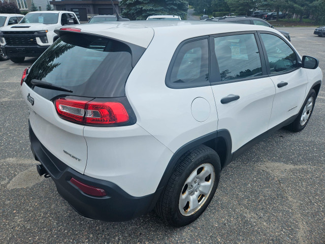 2017 Jeep Cherokee Sport in Cars & Trucks in Sudbury - Image 3