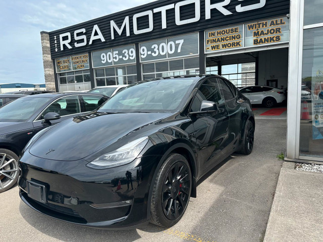 2022 Tesla Model Y in Cars & Trucks in Oakville / Halton Region
