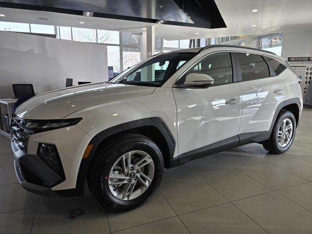 2025 Hyundai TUCSON Preferred in Cars & Trucks in Calgary