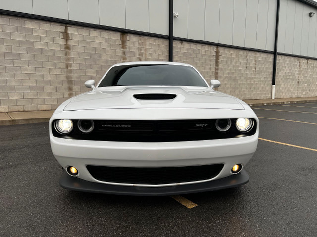 2016 Dodge Challenger SRT 392 **CLEAN CARFAX** in Cars & Trucks in Hamilton - Image 2