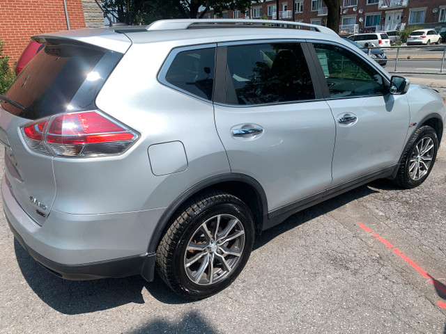 2016 Nissan Rogue in Cars & Trucks in City of Montréal