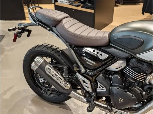 2025 Triumph Scrambler 400 X // Matte Khaki Green/Fusion White in Dirt Bikes & Motocross in Winnipeg - Image 11
