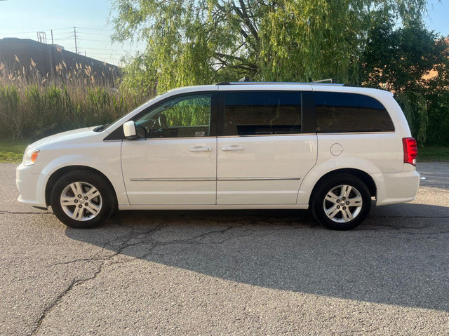 2016 Dodge Grand Caravan CREW |NAVI|BACK-UP CAM|POWER SEATS|HEAT in Cars & Trucks in Oshawa / Durham Region - Image 3