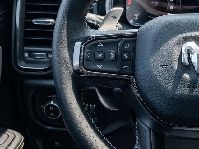 2025 Ram 1500 Sport dans Autos et camions dans Barrie - Image 24
