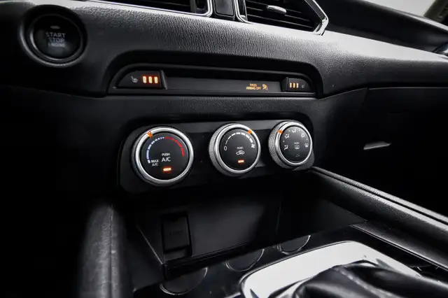 2019 Mazda CX-5 GX • HEATED SEATS • CP/AA • ACTIVE BRAKE ASSIST in Cars & Trucks in Ottawa - Image 25