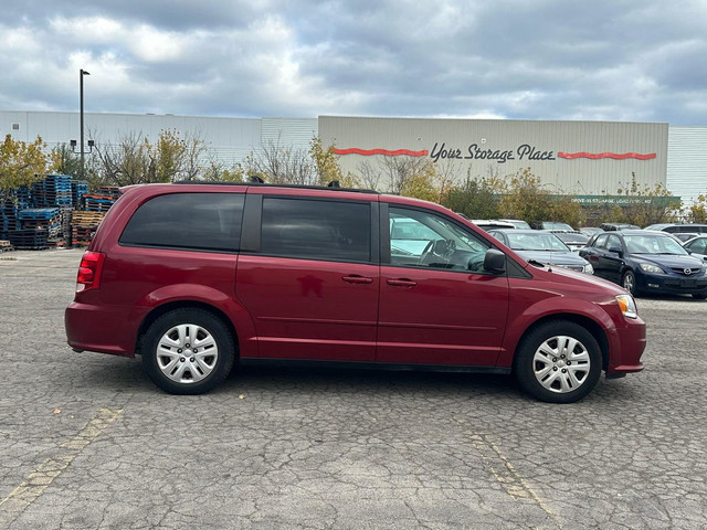 2014 DODGE GRAND CARAVAN SXT FWD I NO REPORTED ACCIDENTS I LOW M in Cars & Trucks in Hamilton - Image 4
