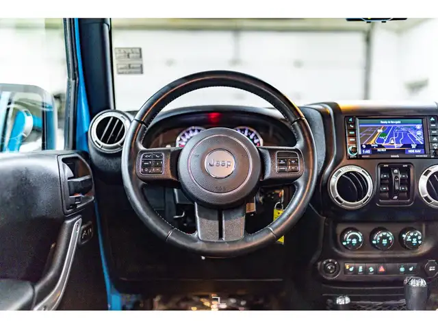 2018 Jeep Wrangler JK Unlimited 4x4 Sahara Nav in Cars & Trucks in Red Deer - Image 14