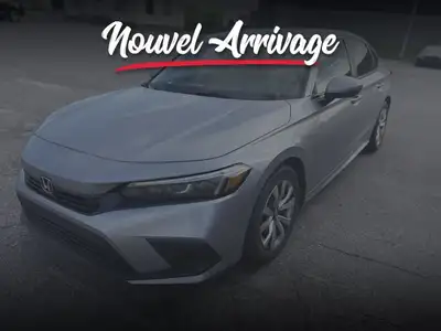 Découvrez le Honda Civic LX 2022, une berline compacte redessinée qui allie parfaitement élégance mo...