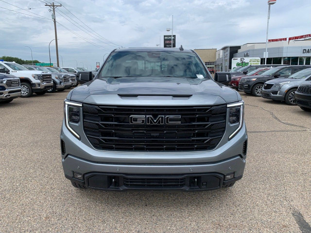 2025 GMC Sierra 1500 in Cars & Trucks in City of Toronto - Image 2