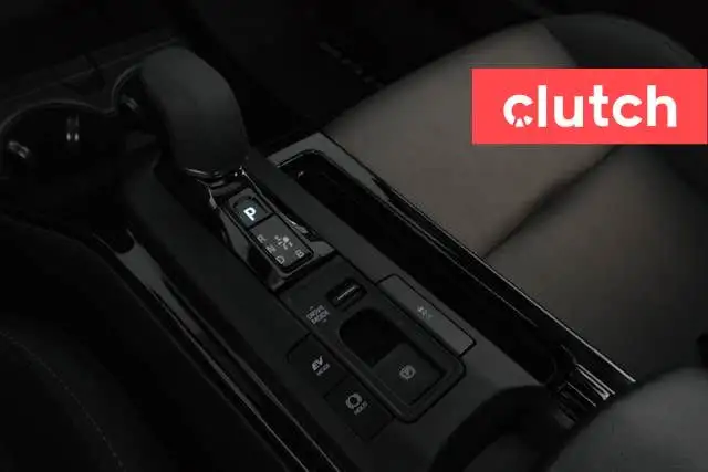 2023 Toyota Prius Limited AWD w/ Sunroof, Apple CarPlay, Rear Vi in Cars & Trucks in Bedford - Image 26