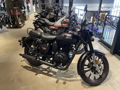 As per our “no hold policy” our inventory can vary from what is advertised. Please call us to confir...