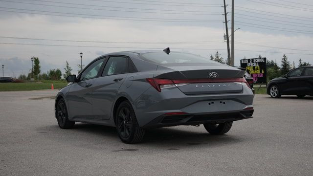 2022 Hyundai Elantra Preferred IVT w/Sun & Tech Package in Cars & Trucks in Guelph - Image 4