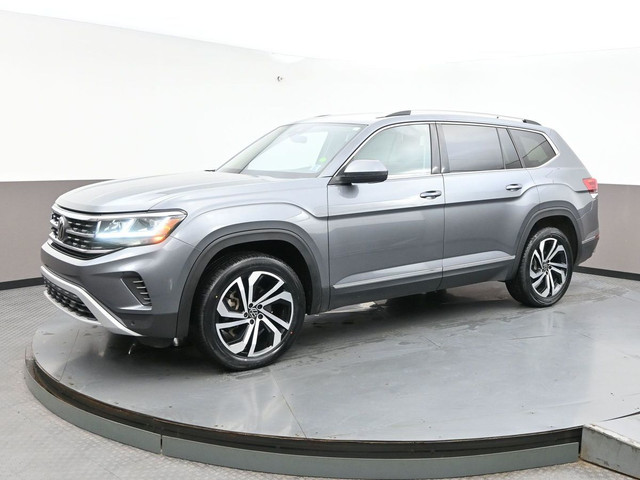 2023 Volkswagen Atlas Highline Captains Chairs | Panoramic Roof  in Cars & Trucks in City of Halifax - Image 3