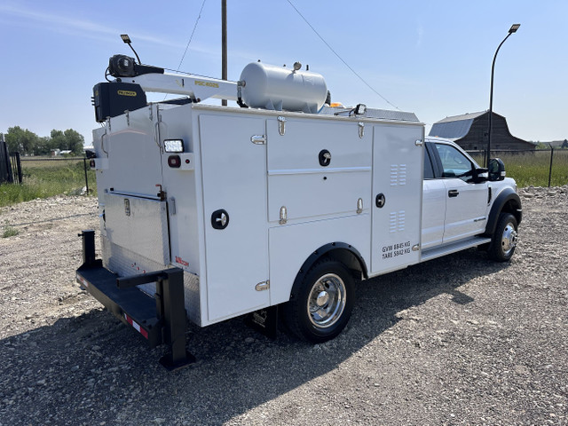 2018 Ford F550 ExtCab 4x4 Service Truck DSL 9FT 4000LBS VMAC in Heavy Trucks in Edmonton - Image 4