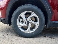 Come see this 2022 Hyundai Tucson Pref Trend | Awd | Adaptive Cruise | Lane Keep Assist | Carplay |... (image 9)