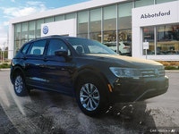 This Volkswagen Tiguan boasts a Intercooled Turbo Regular Unleaded I-4 2.0 L/121 engine powering thi... (image 6)