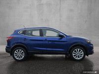 Enhance your everyday commute and weekend plans in Ottawa with this 2022 Nissan Qashqai SV, a compac... (image 7)