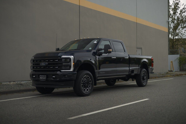 2023 Ford Super Duty F-350 SRW in Cars & Trucks in Delta/Surrey/Langley - Image 4