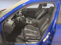 The 2022 Honda Civic Sedan Sport, available at Knighthonda in Moose Jaw, offers a dynamic driving ex... (image 6)