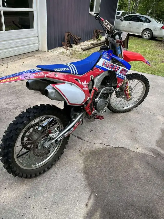 2014 HONDA CRF250R-CUSTOM! in Dirt Bikes & Motocross in Edmonton - Image 6