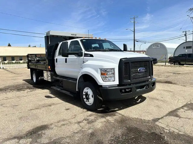 2024 FORD F650 Pro Loader | Crew Cab in Cars & Trucks in Edmonton - Image 33