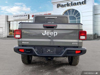 Only 40,600 Miles! This Jeep Gladiator delivers a Regular Unleaded V-6 3.6 L/220 engine powering thi... (image 3)