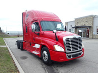 Ryder Stock ID: 242632 Transmission Type/Speed: Auto 12 Engine: DIESEL DD15 GHG'17 455/1650 Horse Po... (image 4)