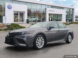 2023 Toyota Camry SE | Lane Assist | Carplay | Adaptive Cruise Control | Heated Power Seats |