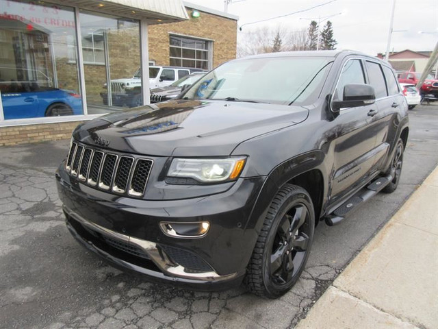 Jeep Grand Cherokee Overland HIGH ALTITUDE 2015 in Cars & Trucks in Longueuil / South Shore