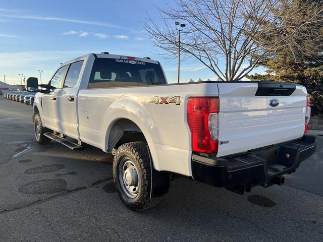  2022 Ford Super Duty F-350 SRW XL 4X4, CREW CAB, LONG BOX in Cars & Trucks in Red Deer - Image 4
